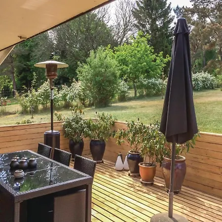 Three-bedroom Holiday In Grasted Graested