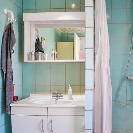Three-bedroom Holiday In Grasted Graested