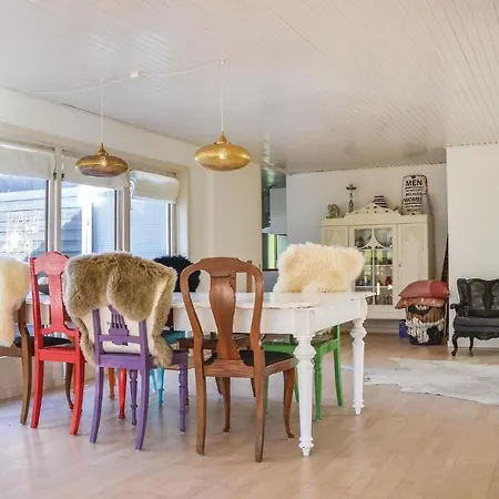 Three-bedroom Holiday In Grasted Holiday home *